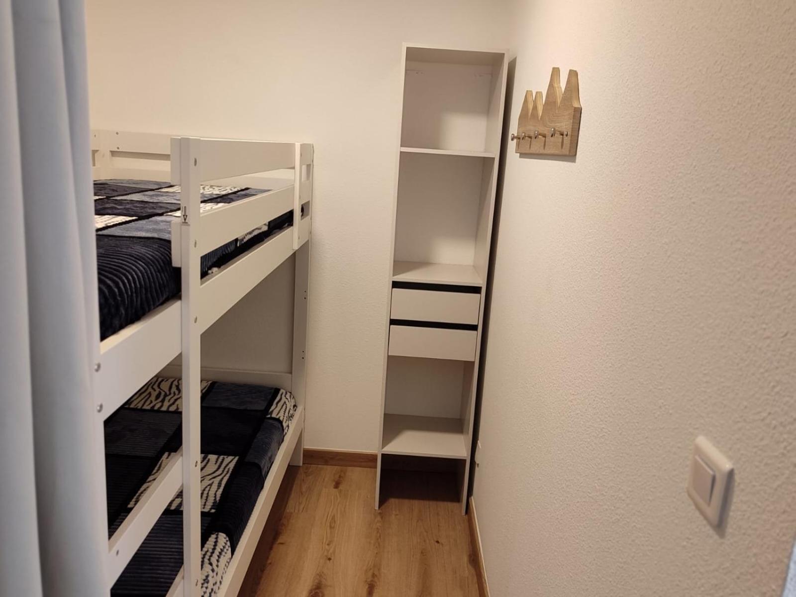 Charmant Appartement 4 Pers,Vue Montagne Avec Parking Prive Et Balcon Каутерец Екстериор снимка